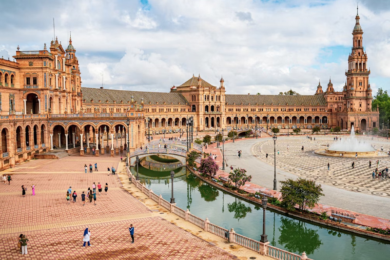 ANDALUSIA
